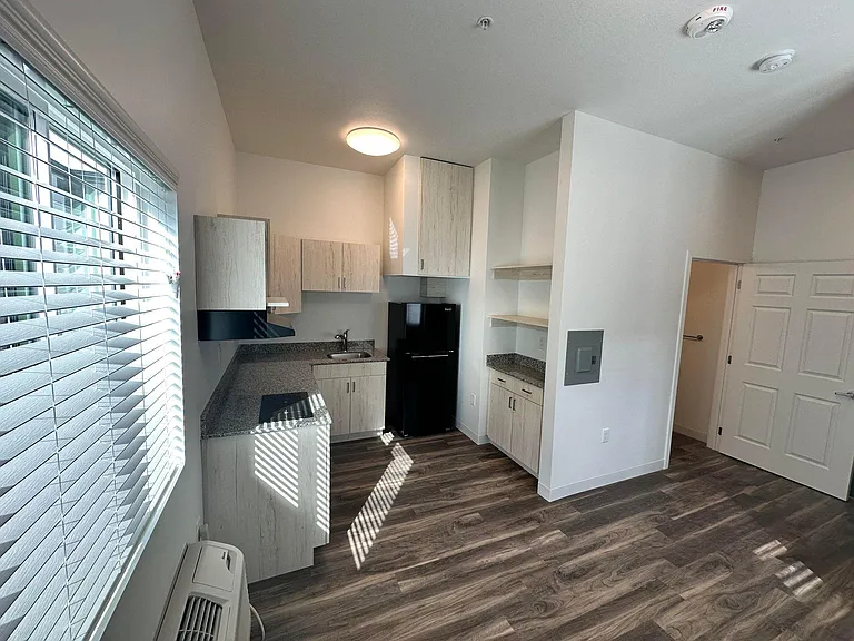 Washington Flats — Photo 11