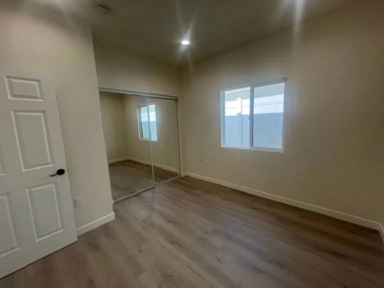 7317 -7321 Garden Grove Avenue — Photo 67