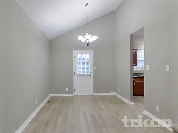 4th image of 1335 Loren Cir