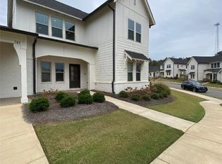 543 Grey Oak Cir, Auburn, AL 36830