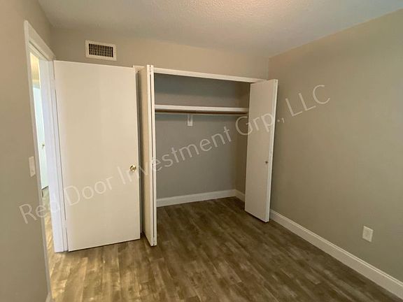 3rd image of 609 S Central Ave APT 207