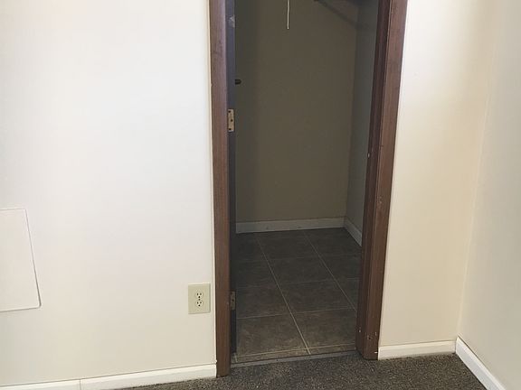 5th image of 4049 Orchardale Ave #4