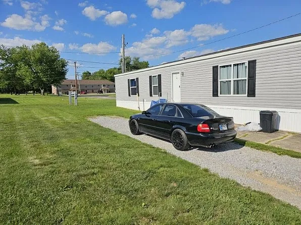 633 W 9th St #21, Ferdinand, IN 47532