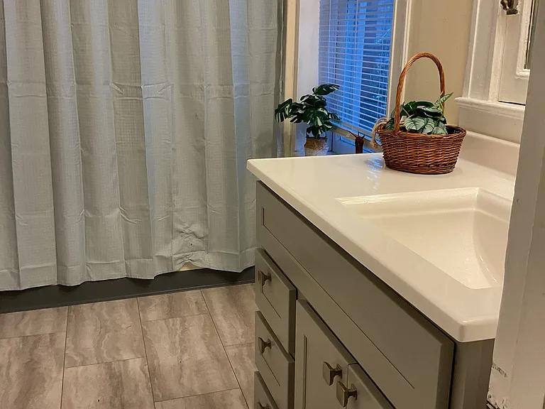 5111 Waterman Blvd #2 — Photo 39