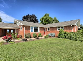 40 Robb Ln, Turbotville, PA 17772