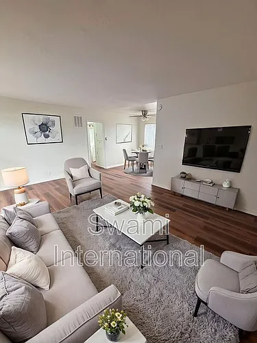 2300 W El Segundo Blvd #17 Photo 1 2300 W El Segundo Blvd #17 Photo 1