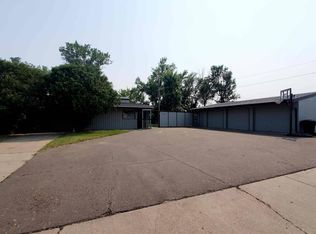 601 Lincoln Ave S, Sidney, MT 59270