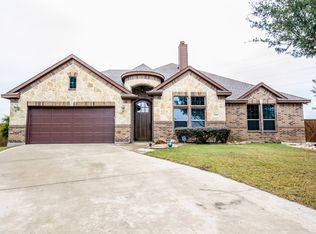106 Sports Row, Waxahachie, TX 75165