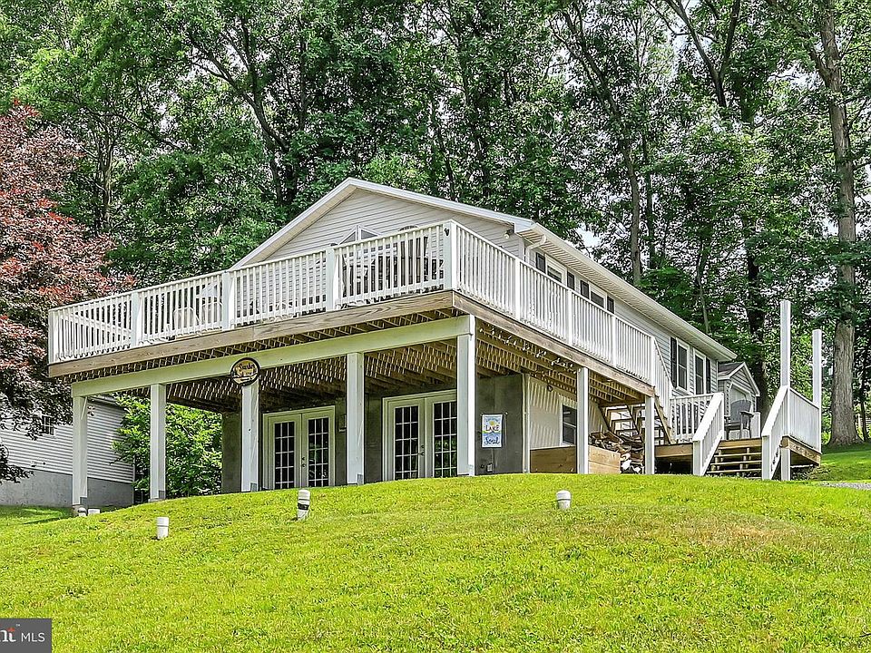 1st image of 2254 Wynonah Dr
