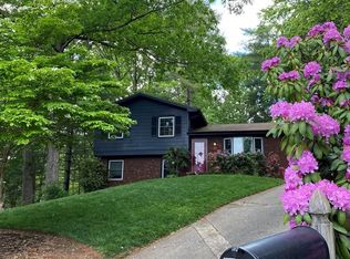 37 Brookcliff Dr, Asheville, NC 28804