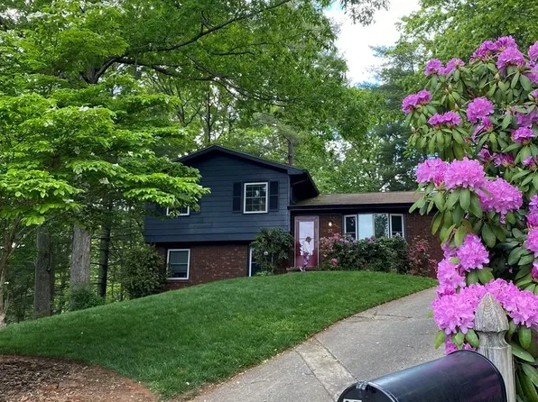 37 Brookcliff Dr, Asheville, NC 28804