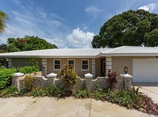 3265 Espanola Dr, Sarasota, FL 34239
