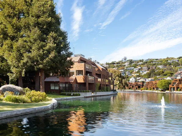 2 Lagoon Vista Road, Tiburon, CA 94920