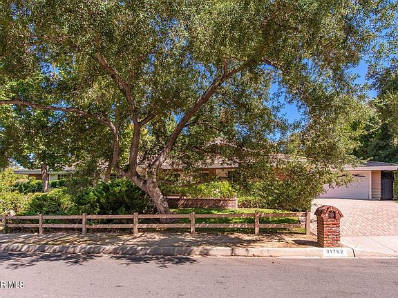 2nd image of 31752 Blue Meadow Ln
