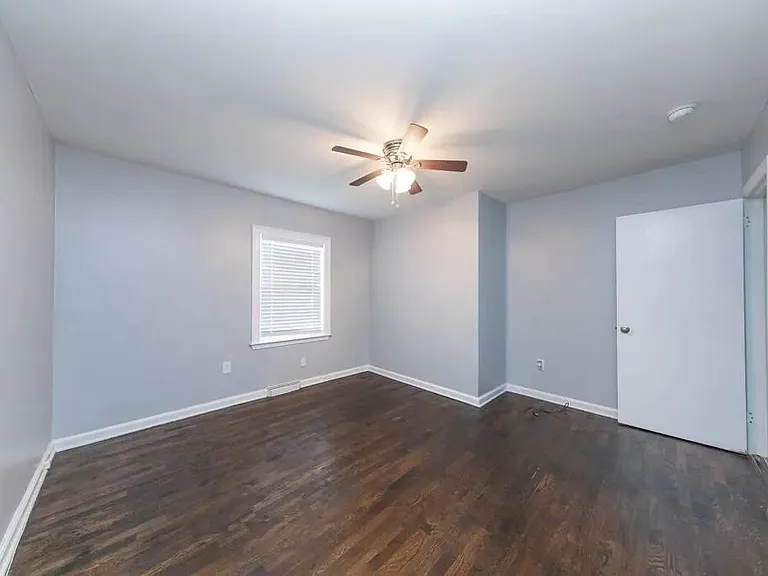 767 Belmont St — Photo 11