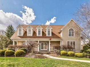 410 Worthington Dr, Mars, PA 16046