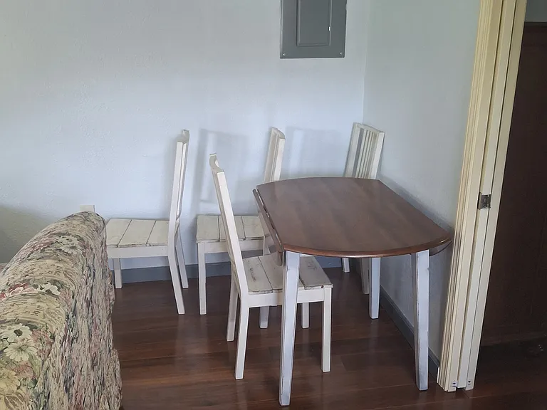 213 Cynthia St #A — Photo 7