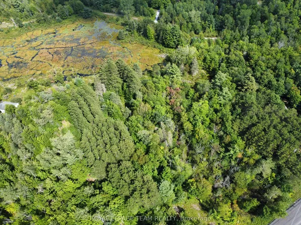 LOT 7&8 Pond Rd, Tay Valley, ON K0H 2B0