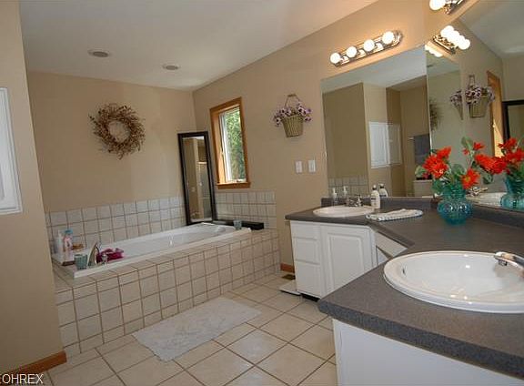 5th image of 1540 Mariah Dr