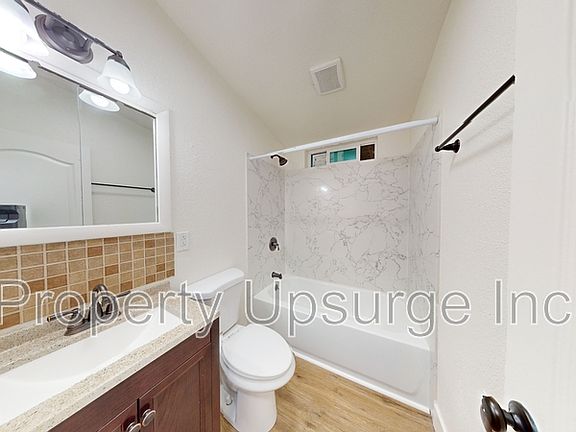 2nd image of 1074 Bond St #1078