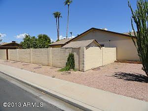 3rd image of 2714 W Medina Ave