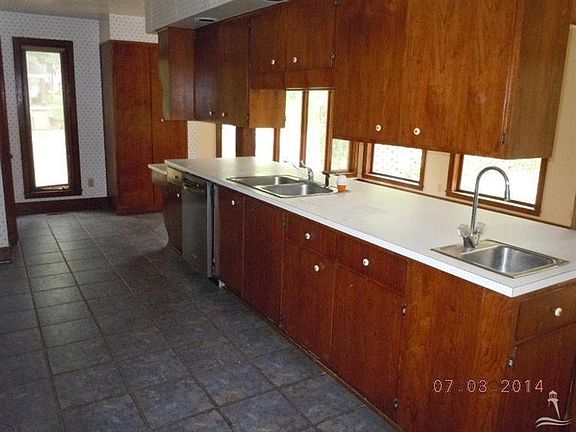4th image of 505 Bentmoore Drive