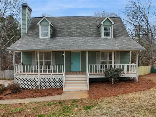 136 Little Creek Dr, Jasper, GA 30143