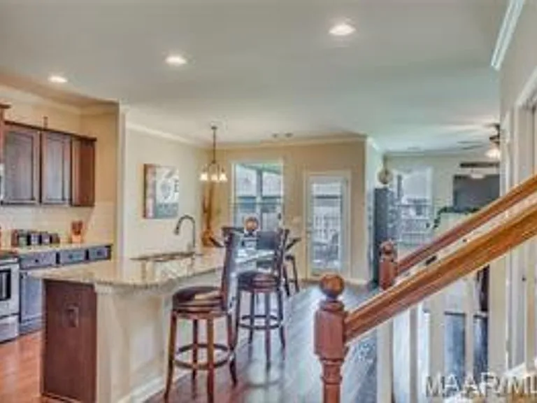 9319 Concord Park Dr — Photo 10