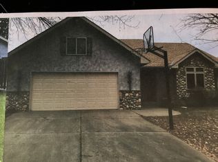 1414 Courtland W, Waconia, MN 55387