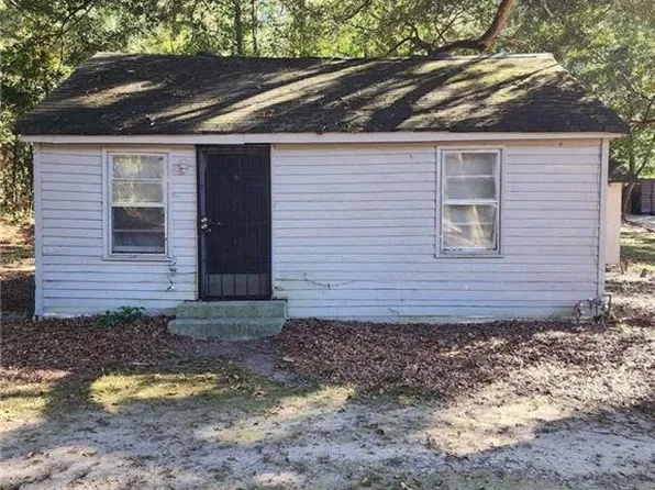 6917 Rockbridge Rd, Stone Mountain, GA 30087