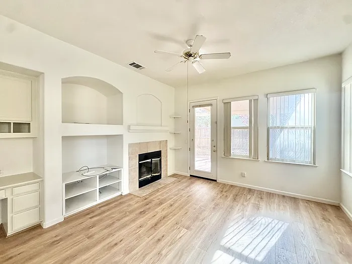 6312 Gold Finch Ct — Photo 15