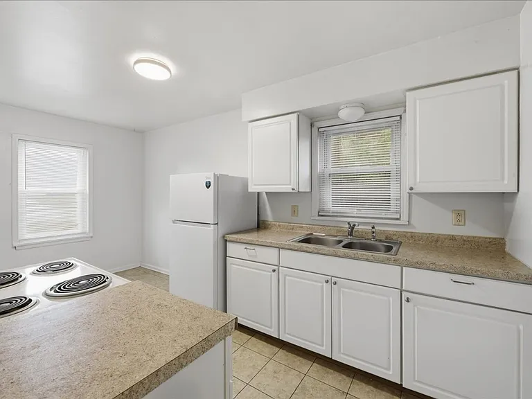 705 W 29th St #2901 — Photo 6