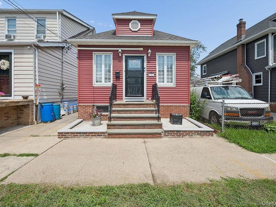 1st image of 2915 Sommer Place