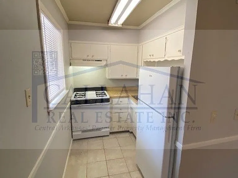 704 M Street — Photo 5