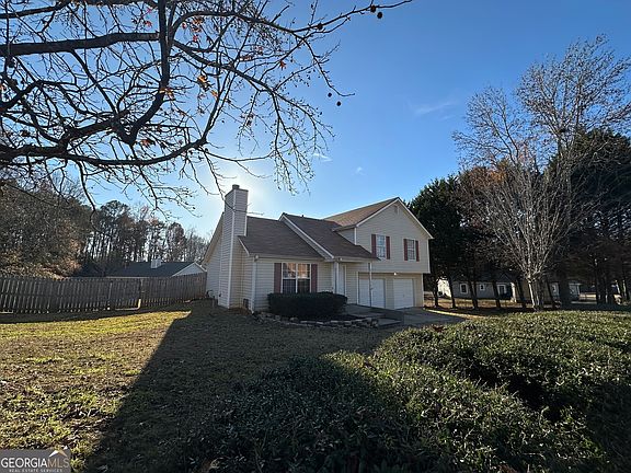 2nd image of 412 Edgewood Dr