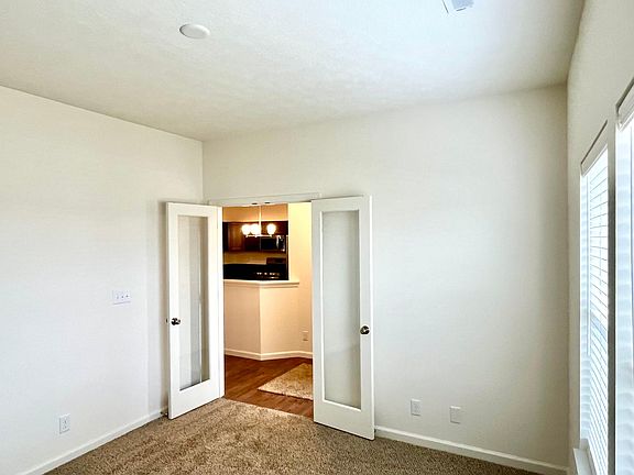 5th image of 6250 Shale Crescent Dr