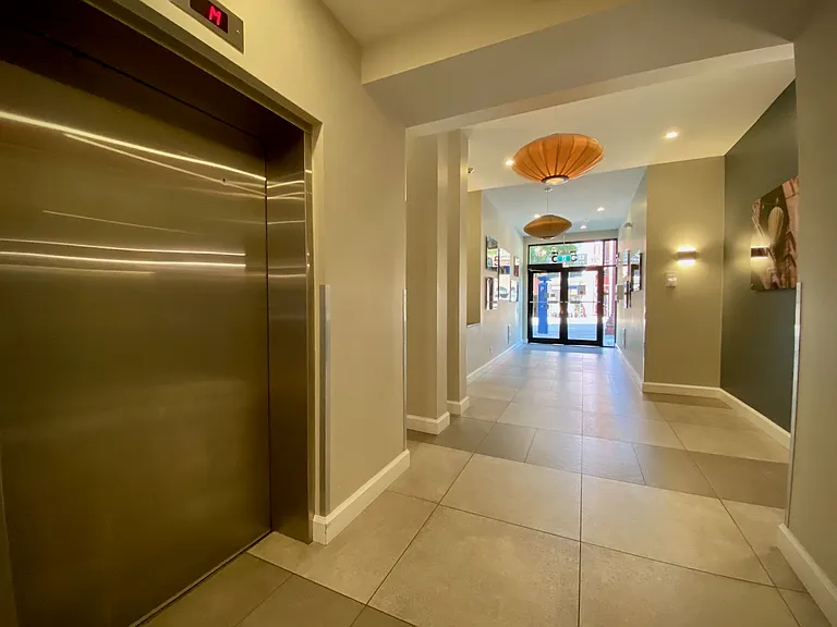 595 Pandora Ave #203 — Photo 24