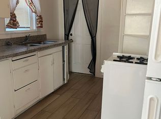 1514 F St APT 5, Modesto, CA 95354