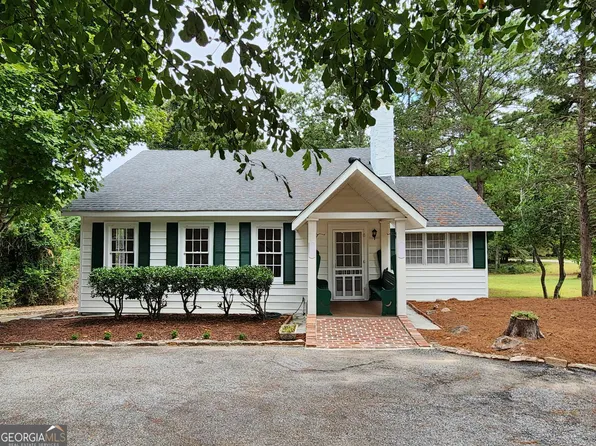 109 Oak Rd, Warm Springs, GA 31830