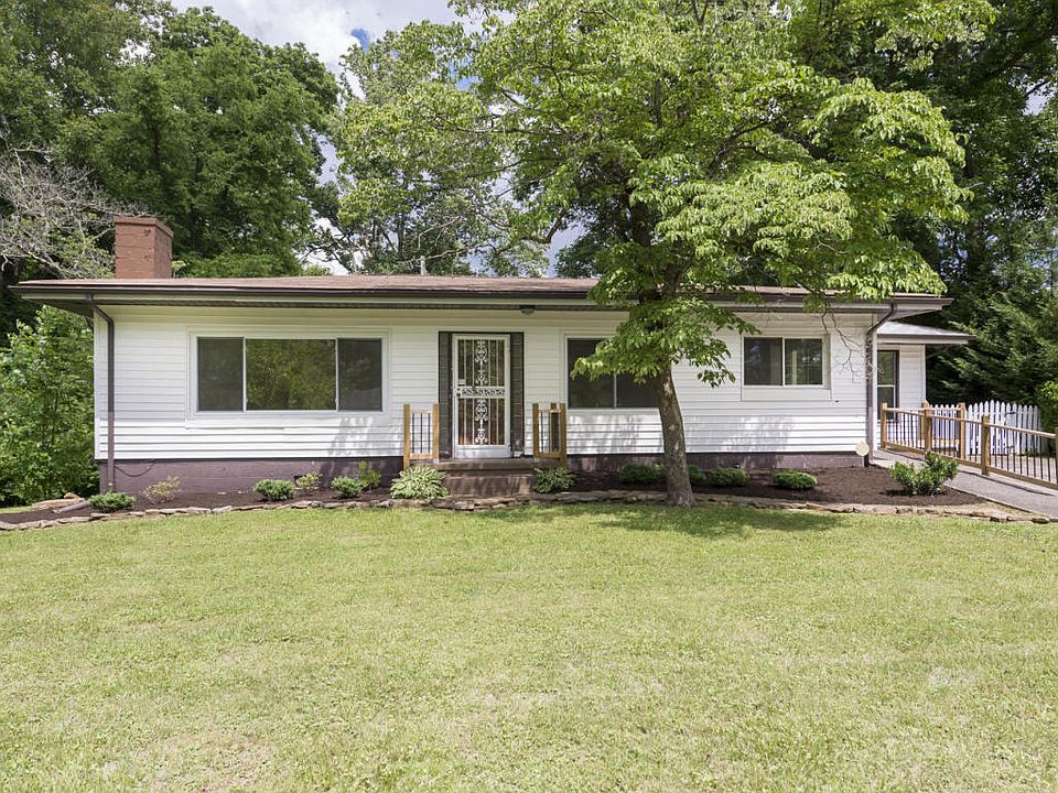 1st image of 306 Mayflower Dr