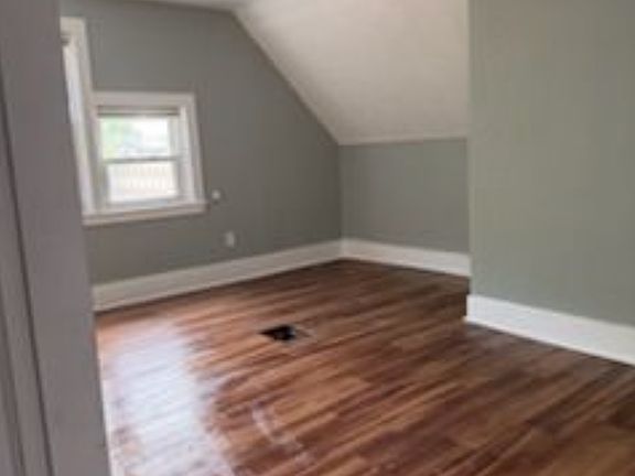 2nd image of 114 & 124 4th Ave NW #6