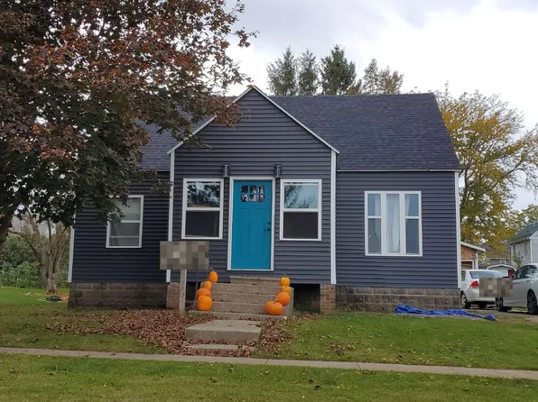 729 Harrison St, Lancaster, WI 53813