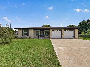 237 Burkett St, Richwood, TX 77531