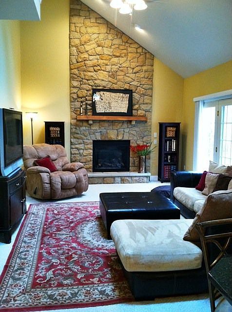 Beautiful family room