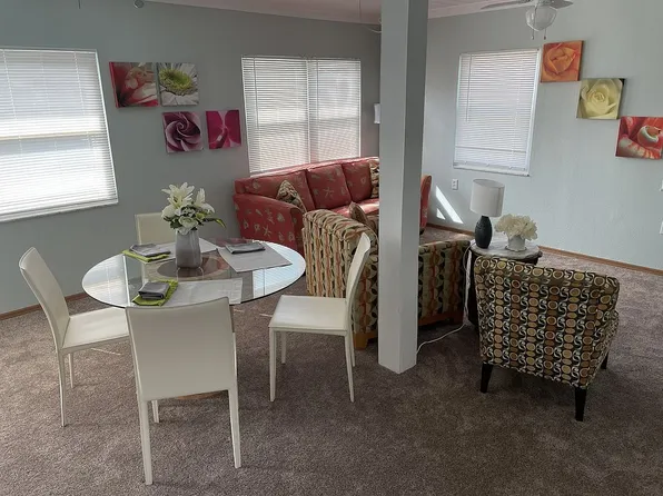 4859 Commonwealth Dr, Sarasota, FL 34242