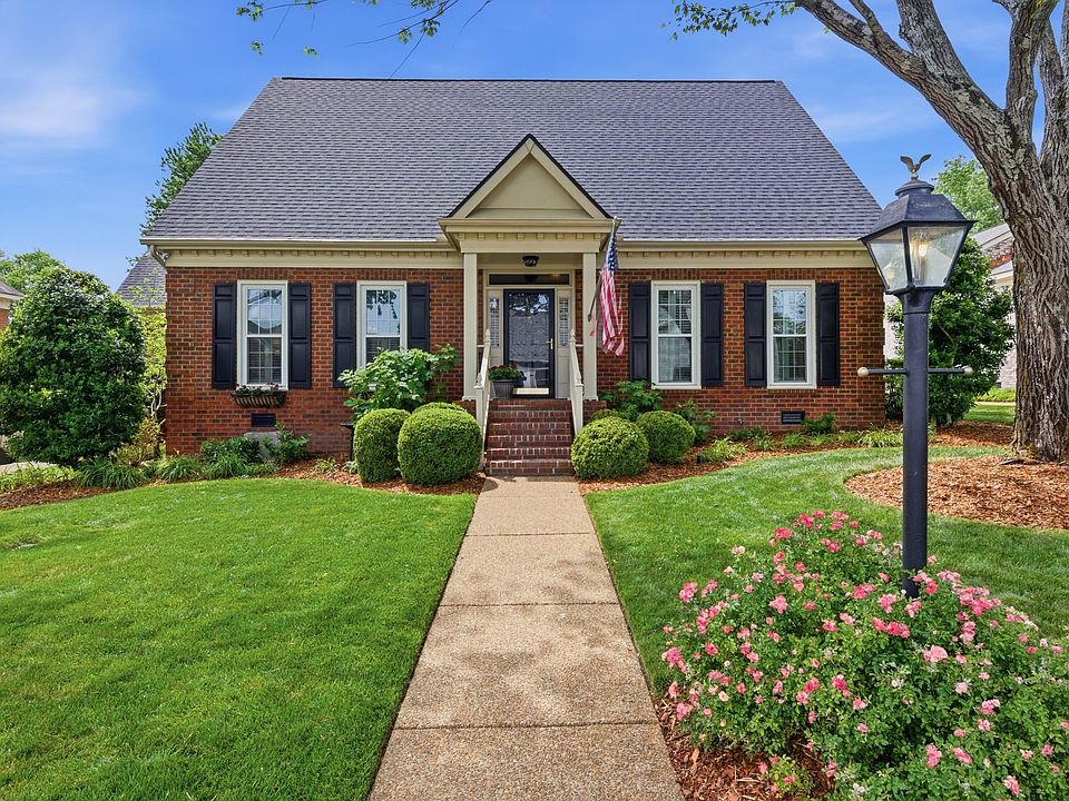 1st image of 1413 Hampshire Pl