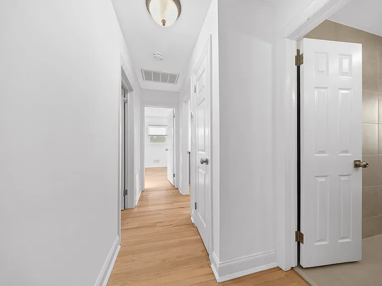 62 Sycamore Rd — Photo 19