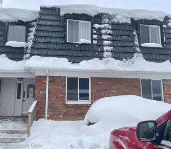 1804 Colonial Village Way APT 2, Waterford, MI, 48328