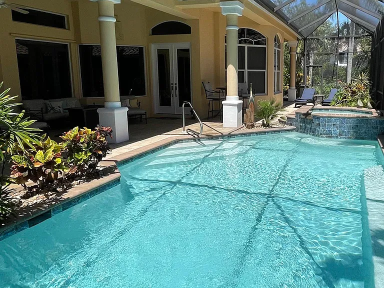 25043 Pinewater Cove Ln — Photo 6