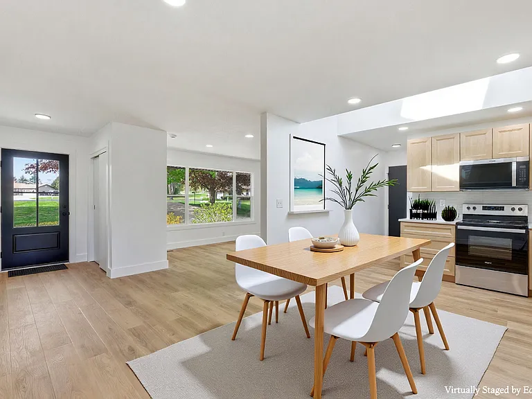 W309S10340 Knoll Ct — Photo 6